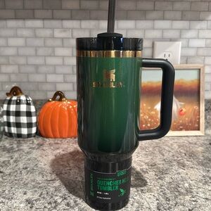 Wicked Elphaba 40oz Stanley. BNWT. Never used